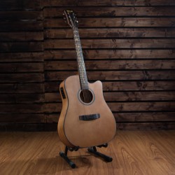 Kazuki KNY41c Na EQ Fishman Acoustic guitar